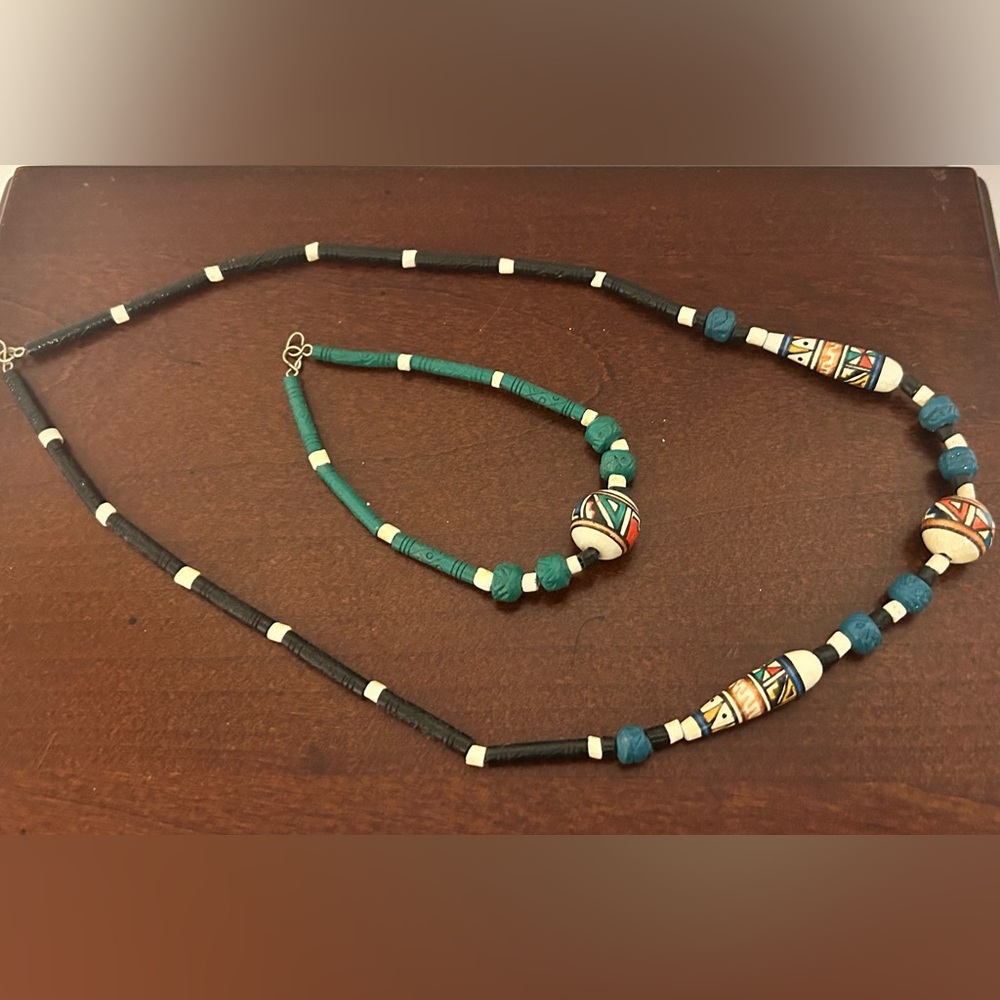 Handcrafted Indigenous Beaded Necklace Set - Teal and Black